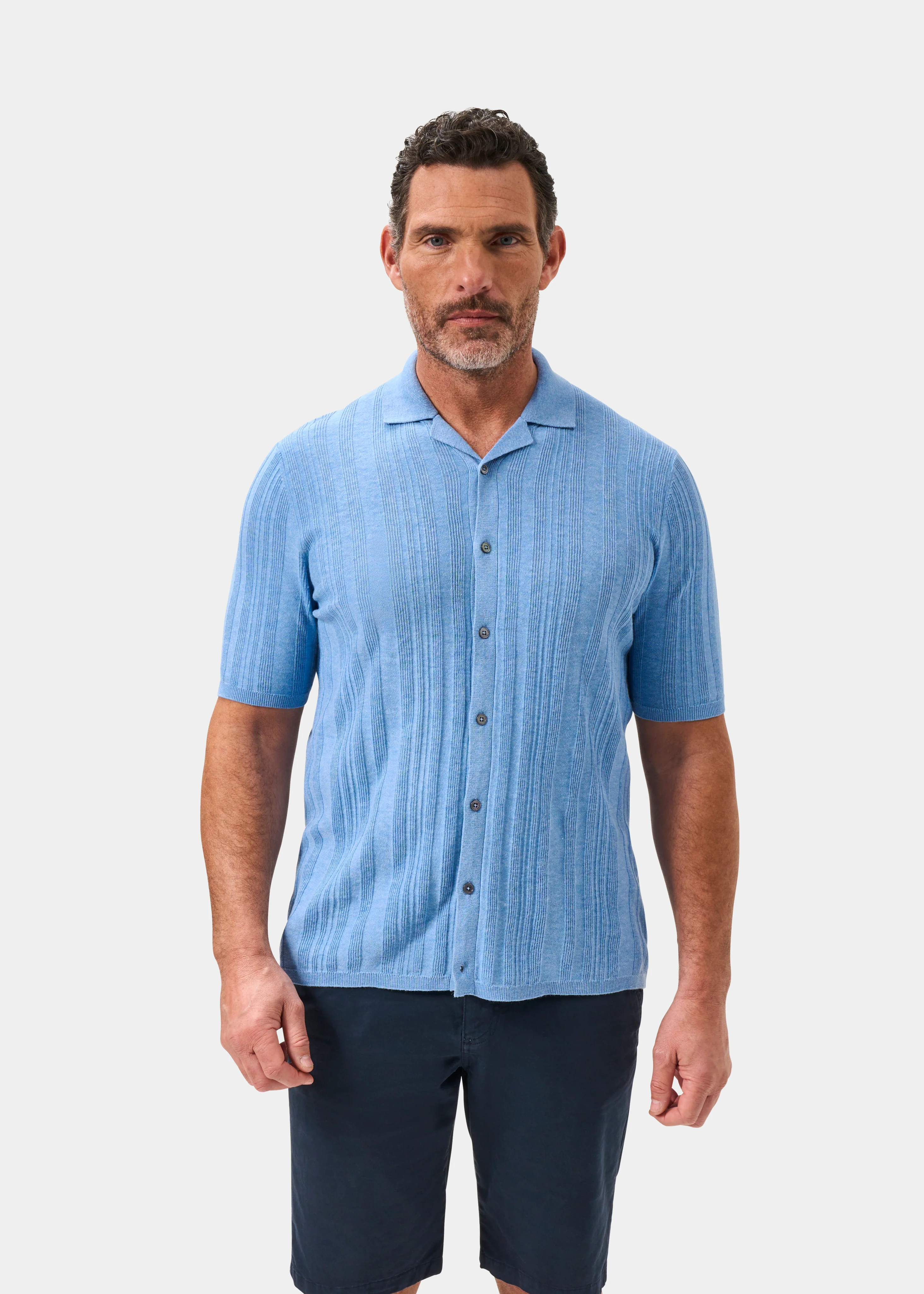 Abbotsbury Men's Short Sleeve Cotton Shirt In Carolina Blue - Image 5