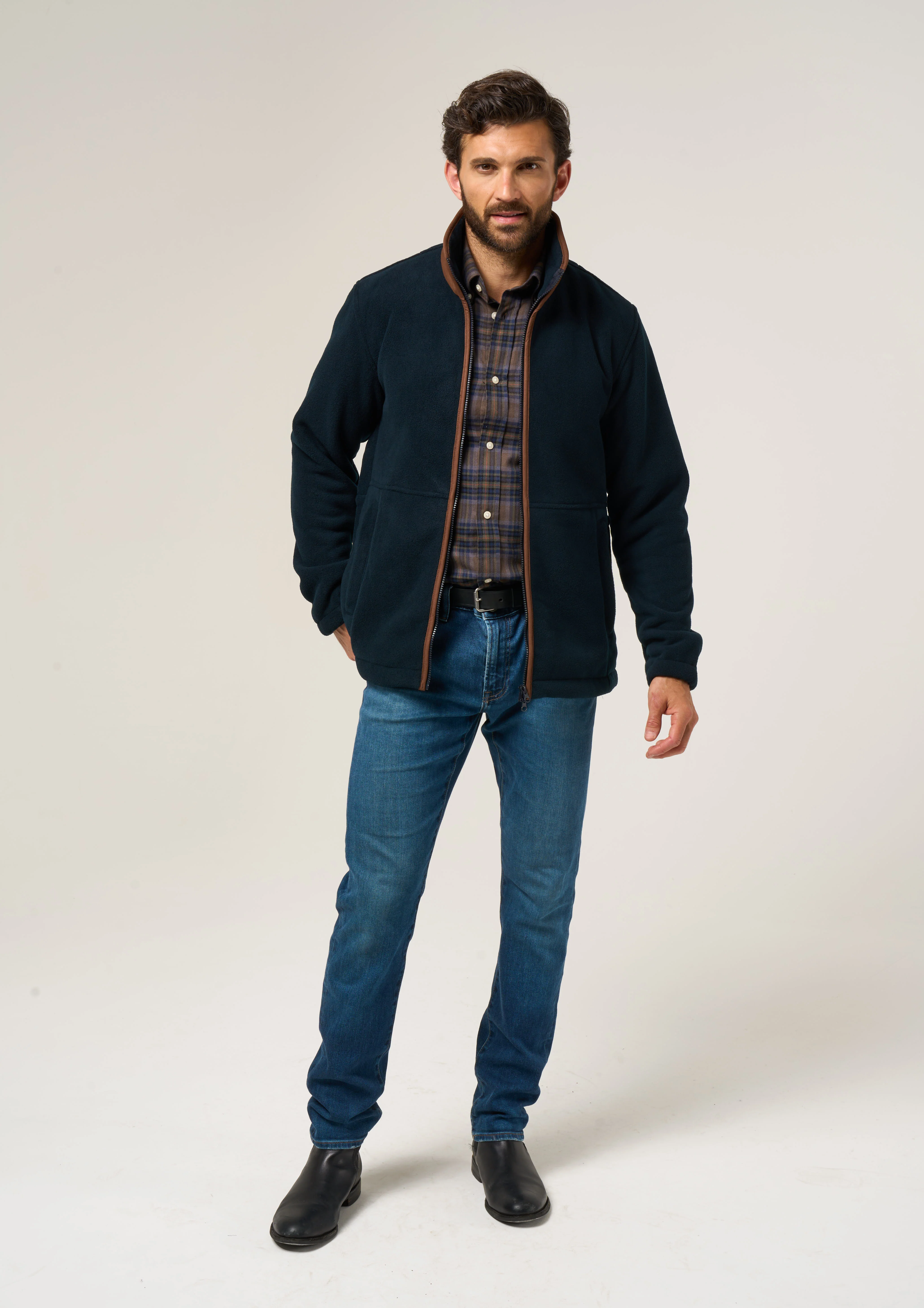 Aylsham Men's Fleece Windblock In Dark Navy - Regular Fit - Image 3