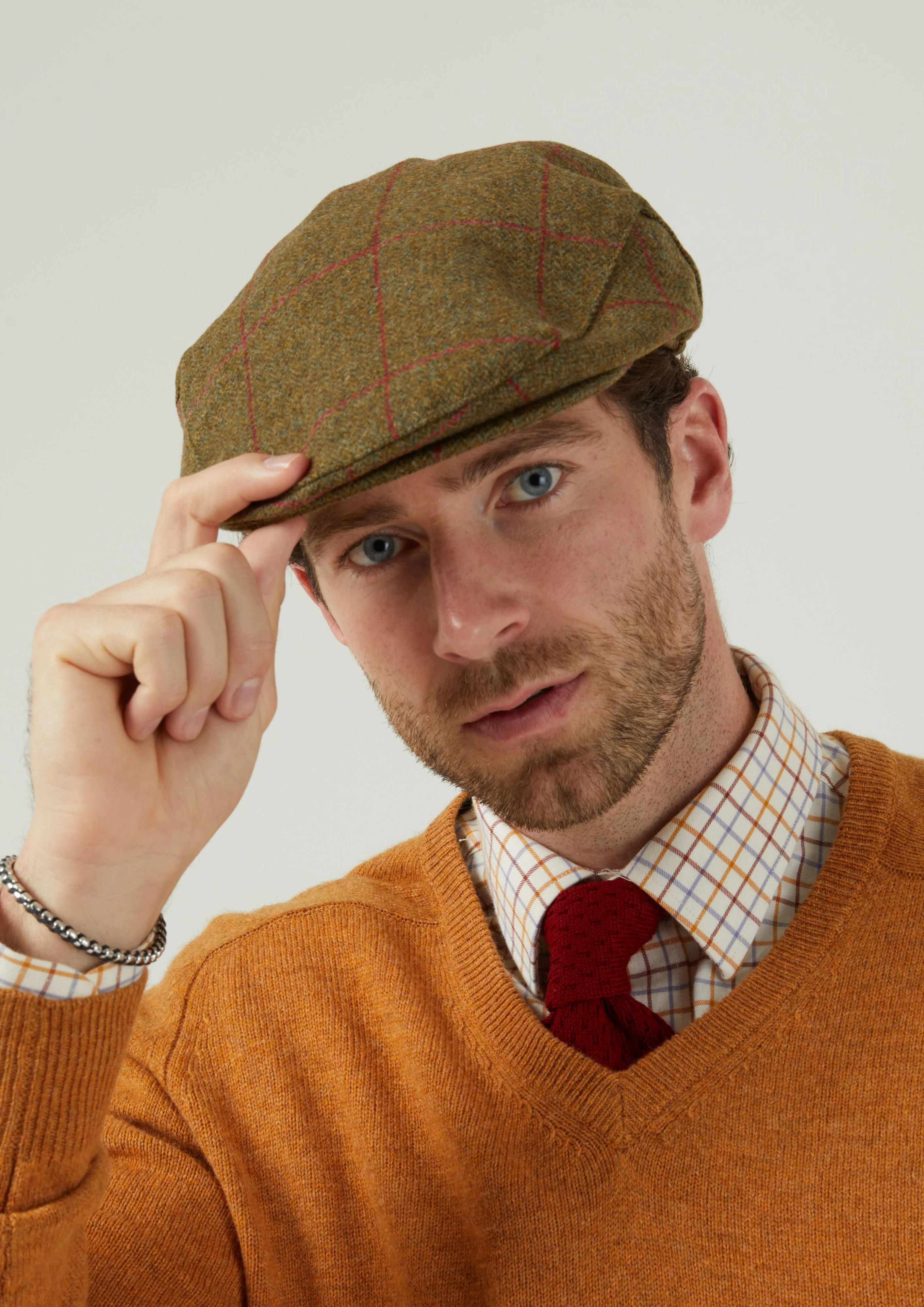 Combrook Men's Tweed Waterproof Flat Cap in Sage  -  Regular Fit - Image 5