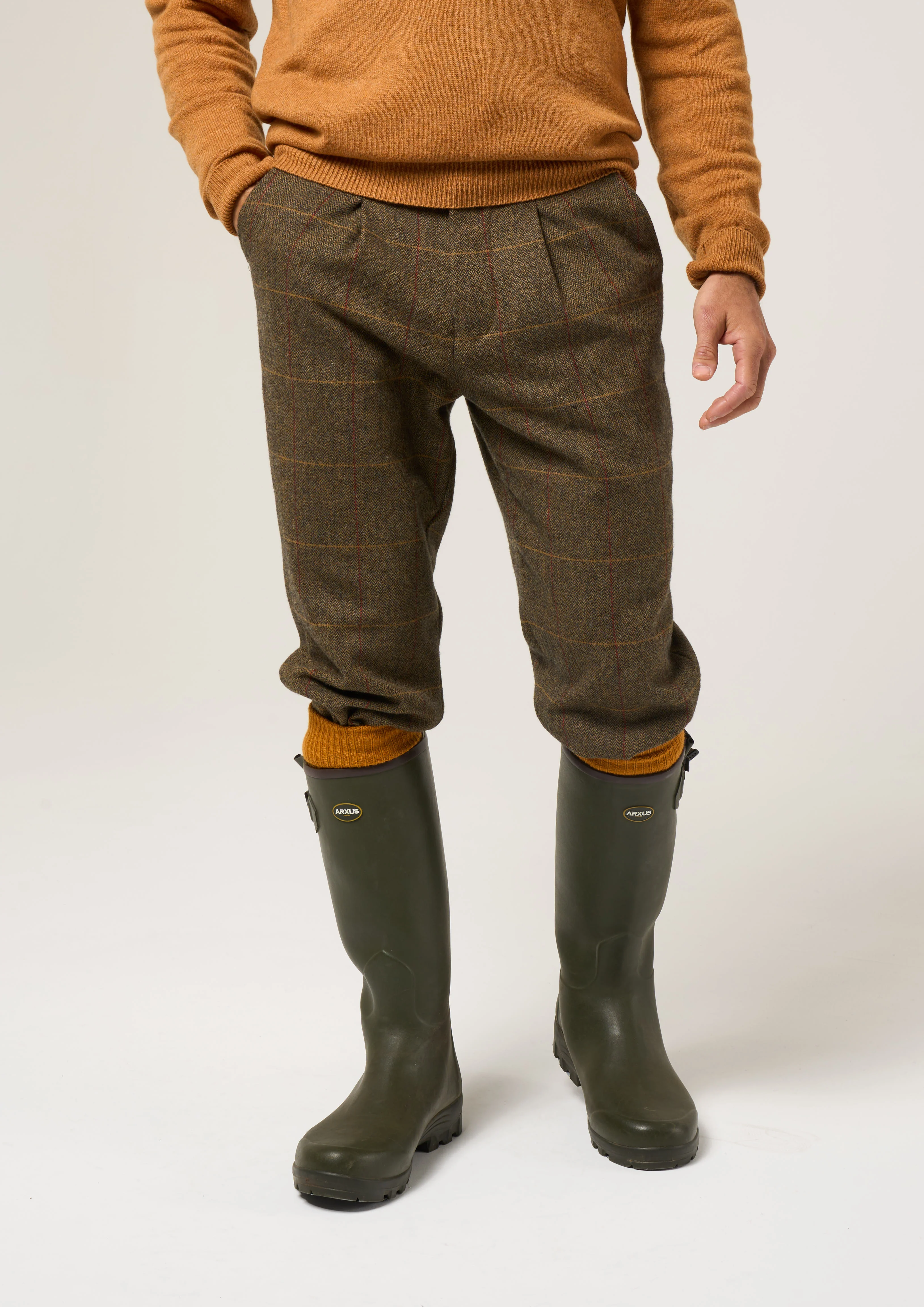 Combrook Men's Tweed Water Repellent Shooting Breeks in Teak  -  Regular Fit - Image 3