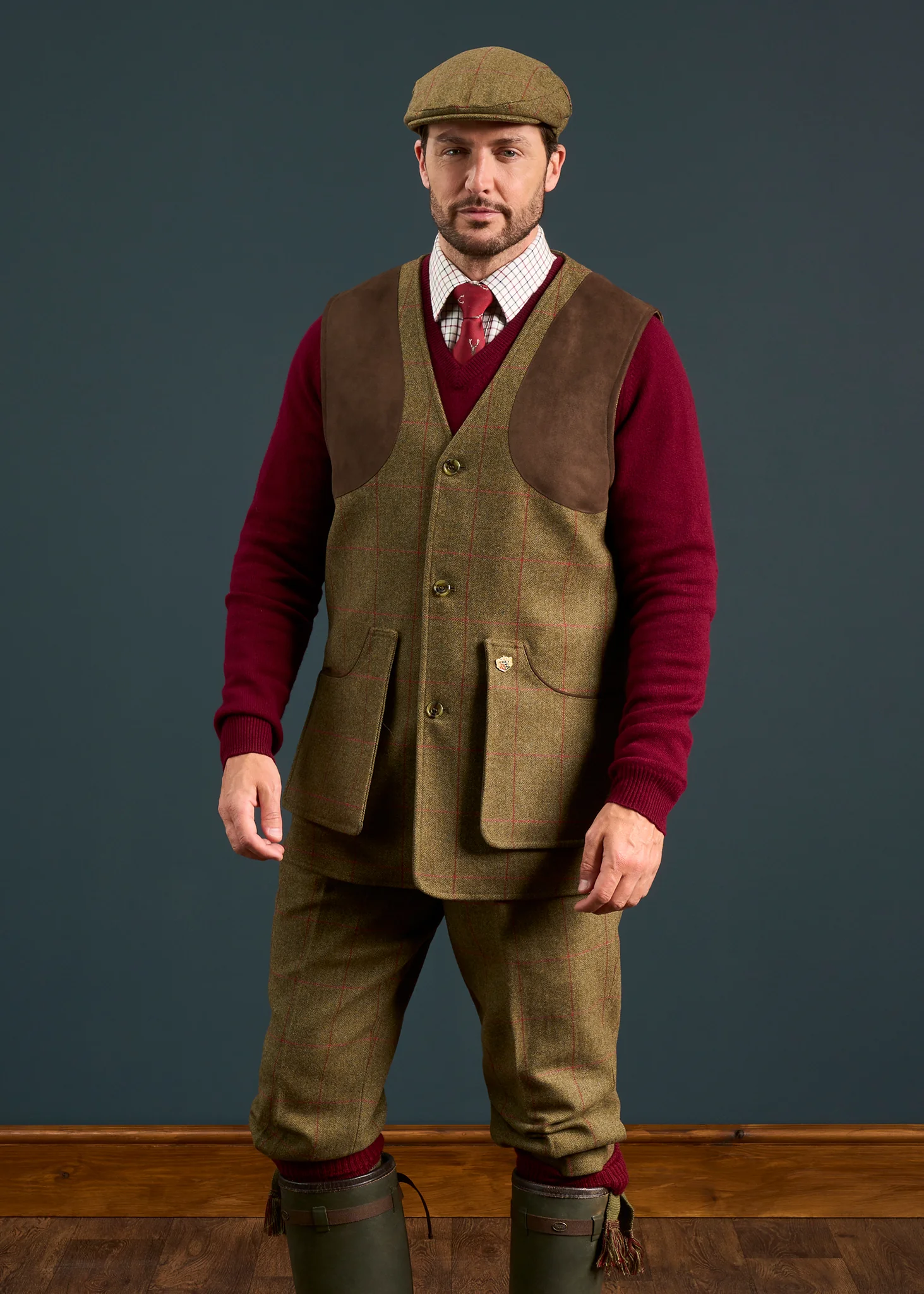 Combrook Men's Tweed Water Repellent Shooting Waistcoat in Sage  -  Shooting Fit - Image 3
