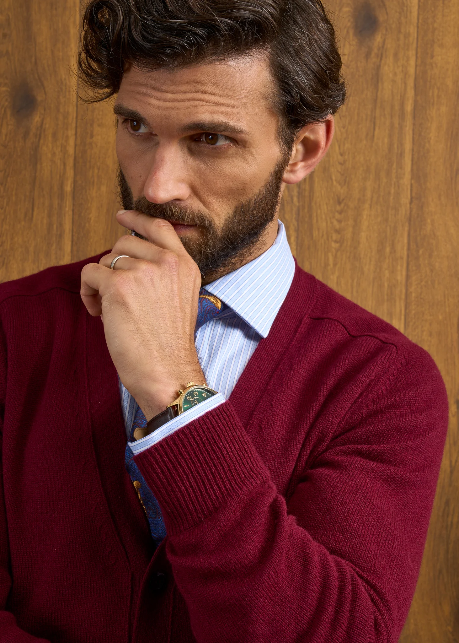 Cornwall Lambswool Cardigan in Bordeaux - Classic Fit - Image 4
