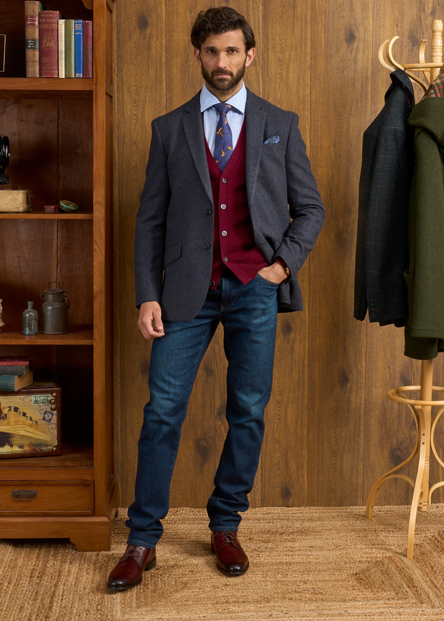 Cornwall Lambswool Cardigan in Bordeaux - Classic Fit - Image 7