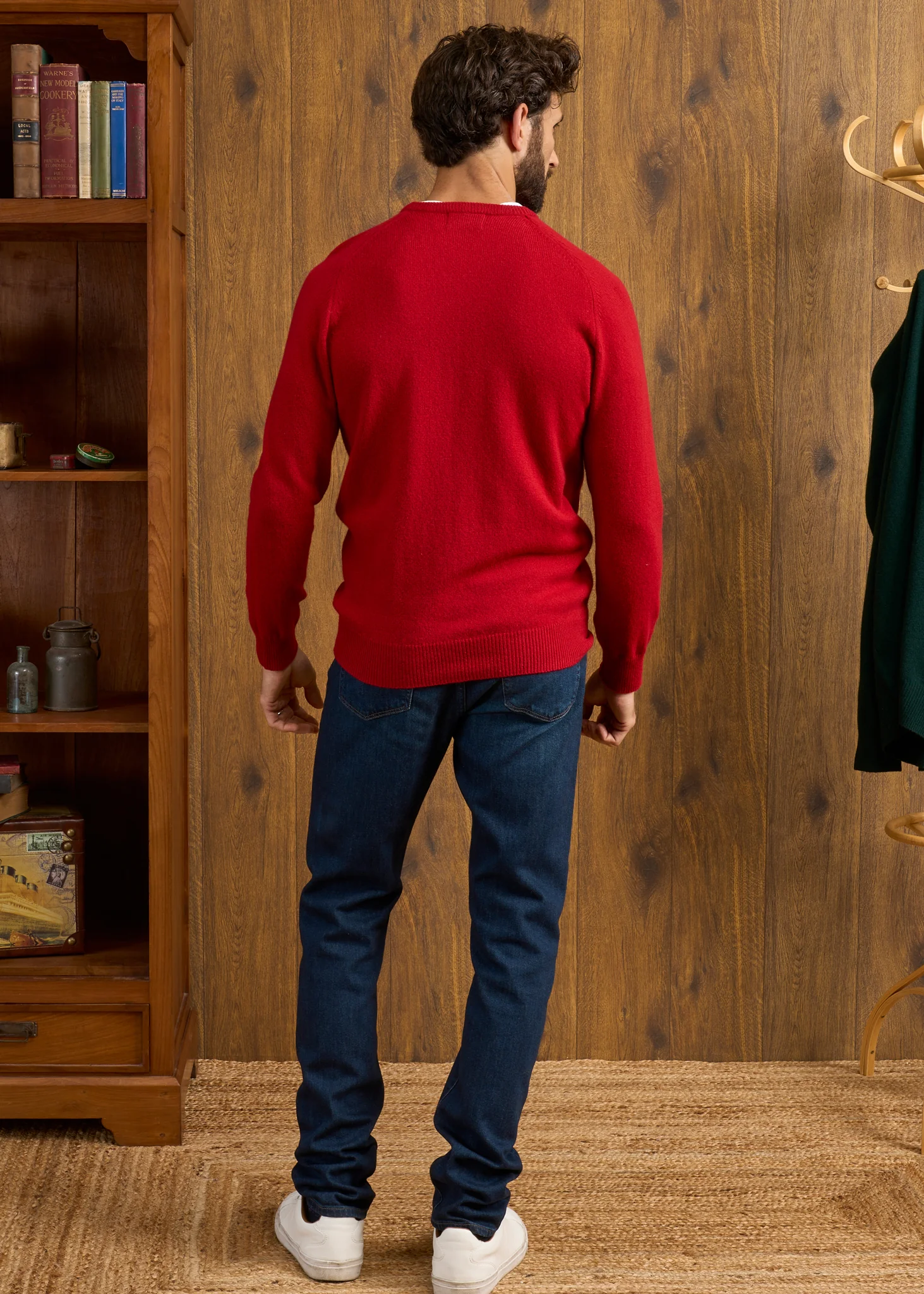 Dorset Men's Lambswool Jumper in Dubonnet - Classic Fit - Image 5