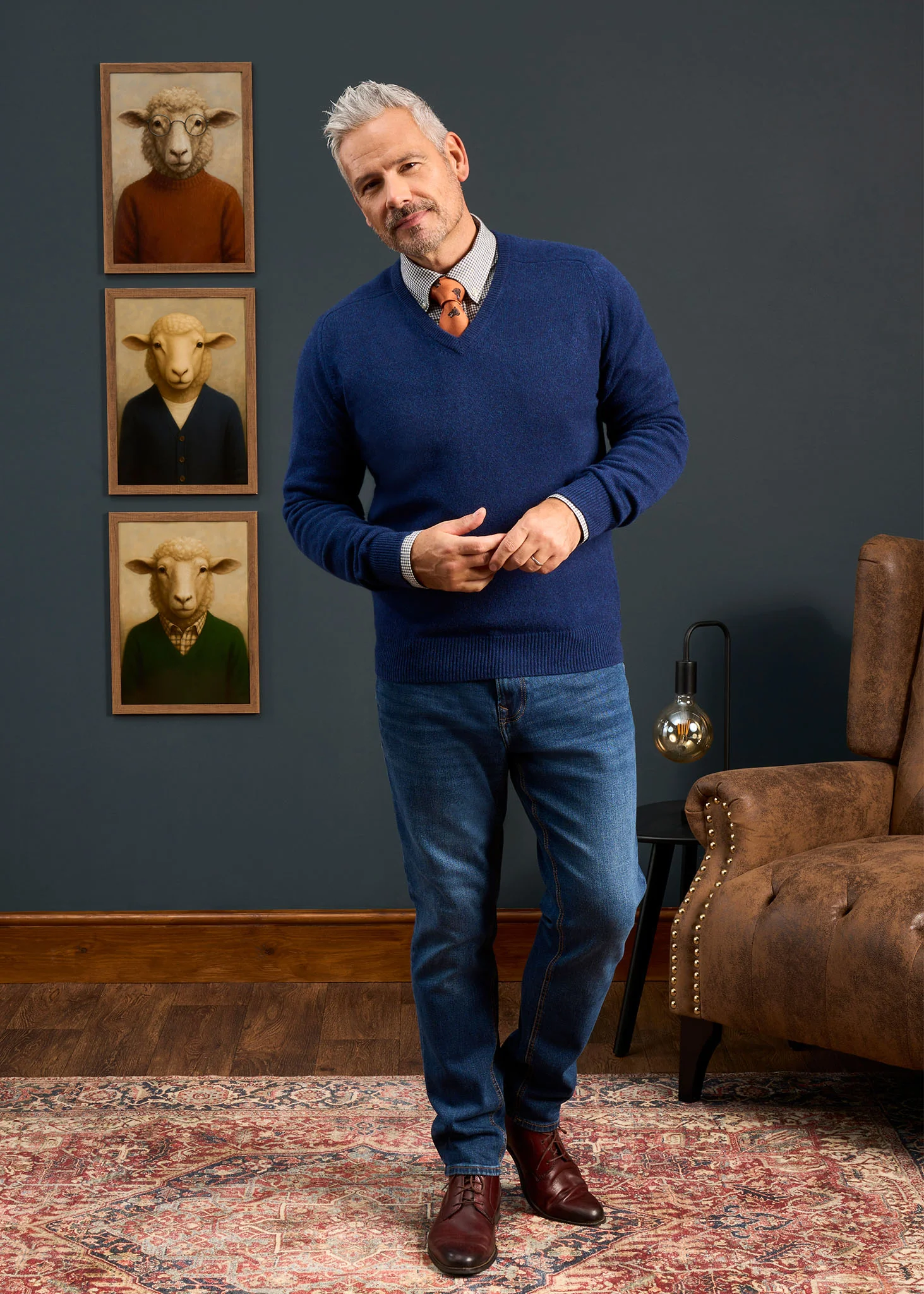 Hampshire Lambswool Jumper in Indigo - Classic Fit - Image 3