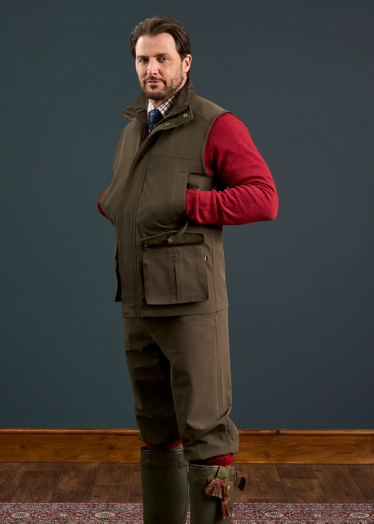 Lockwood Men's Shooting Waistcoat In Olive - Image 3