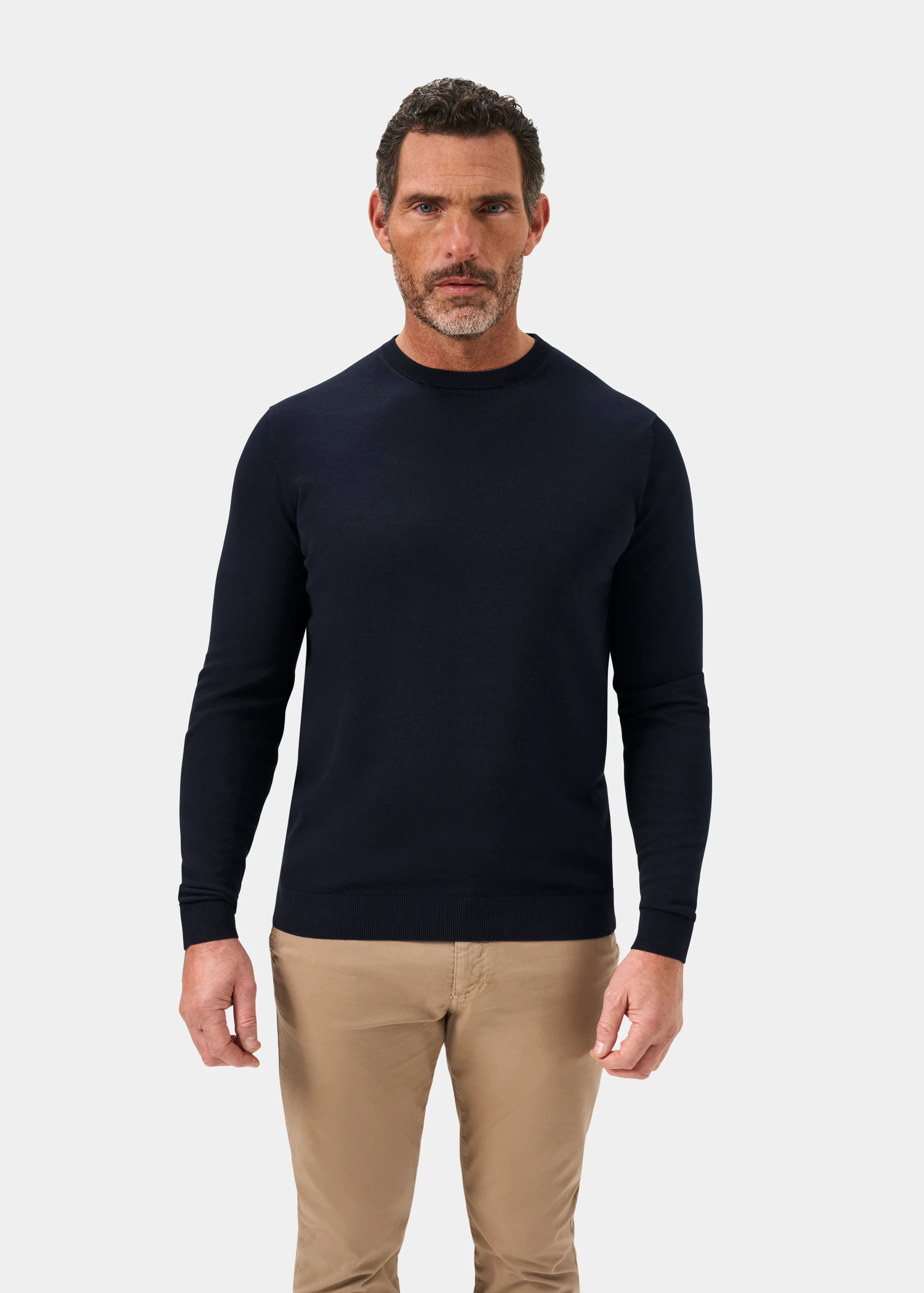 Oakford Cotton Long Sleeve Crew Neck Shirt In Dark Navy - Image 5