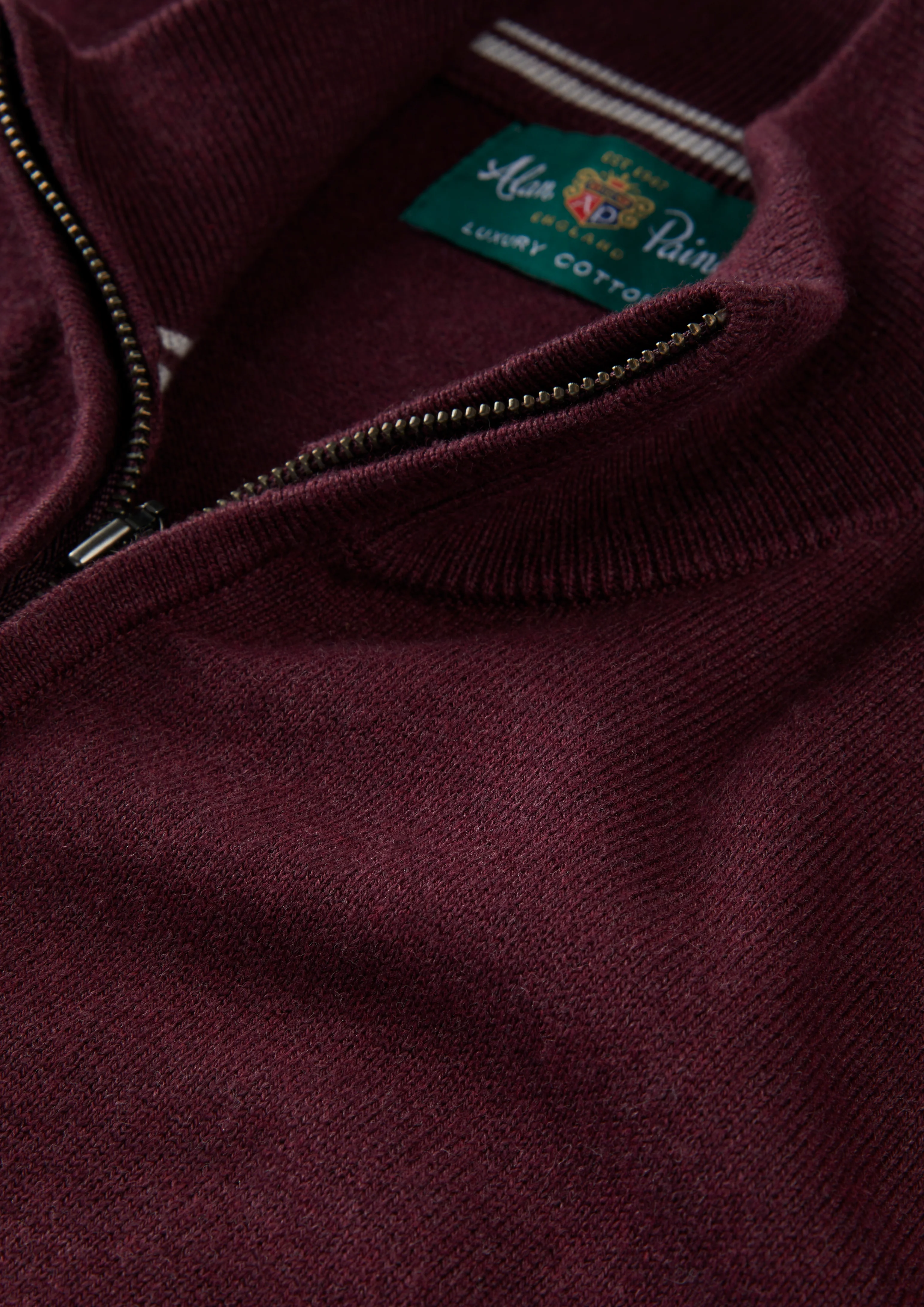 Rowley Men's Cotton Cashmere 1/4 Zip Gilet In Blackcurrant - Image 7