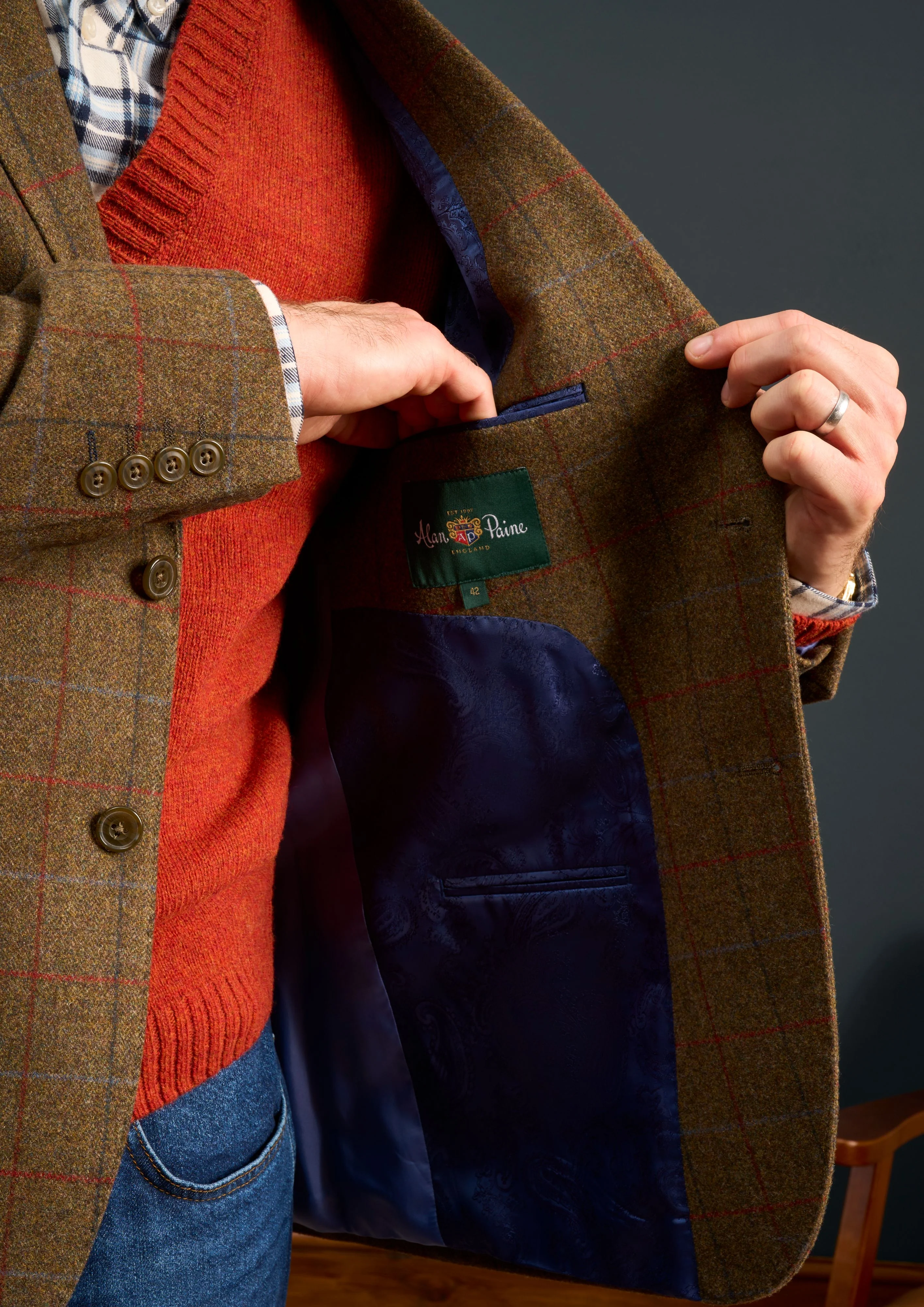 Surrey Men's Tweed Water Repellent Lined Blazer in Hawkswood - Regular Fit - Image 4
